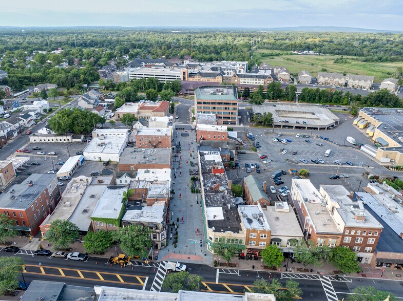 39-43 West Main Street St, Somerville, NJ à vendre - Photo du bâtiment - Image 2 de 14