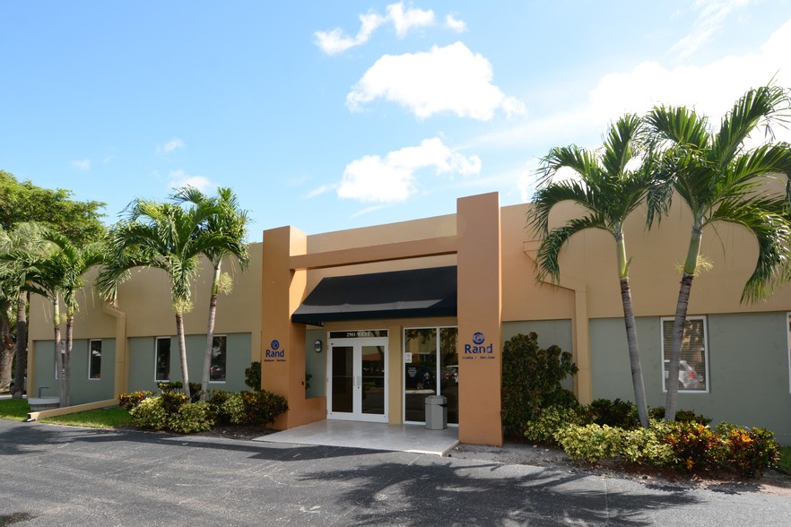 2901 W Cypress Creek Rd, Fort Lauderdale, FL for sale - Building Photo - Image 1 of 1