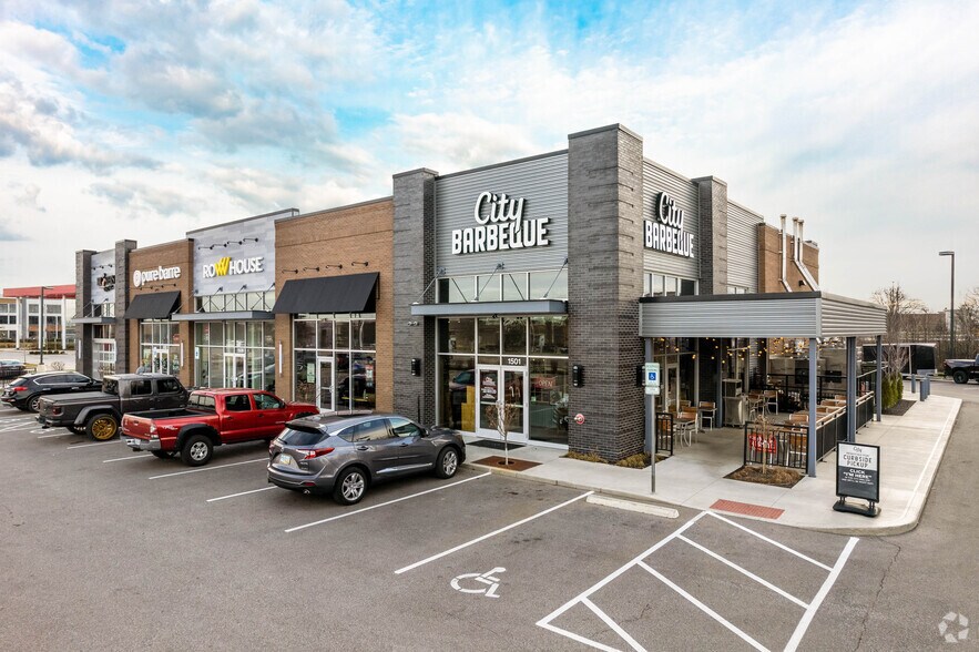 1501-1515 Gemini Pl, Columbus, OH à louer - Photo du bâtiment - Image 2 de 5