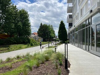 Plus de détails pour 872 Memorial Dr, Atlanta, GA - Commerce de détail à louer