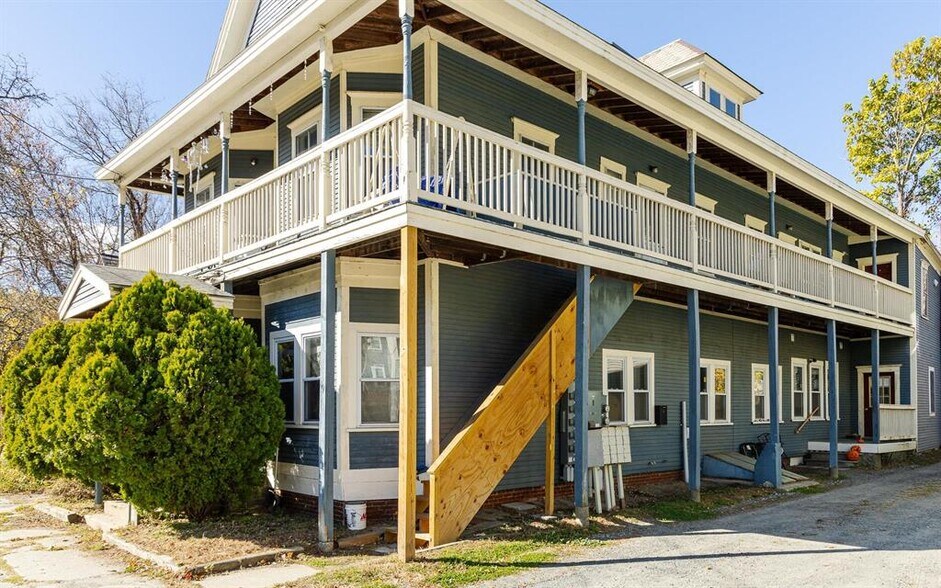 5-9 Merchant St, North Walpole, NH à vendre - Photo du bâtiment - Image 2 de 19