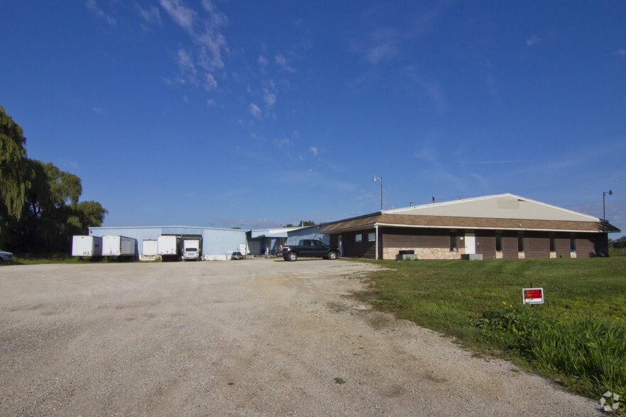 W292S4325 Hillside Dr, Waukesha, WI à vendre - Photo principale - Image 1 de 2