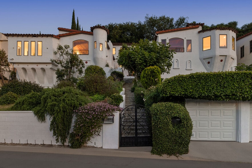 3700 Arbolada Rd, Los Angeles, CA for sale - Building Photo - Image 2 of 36