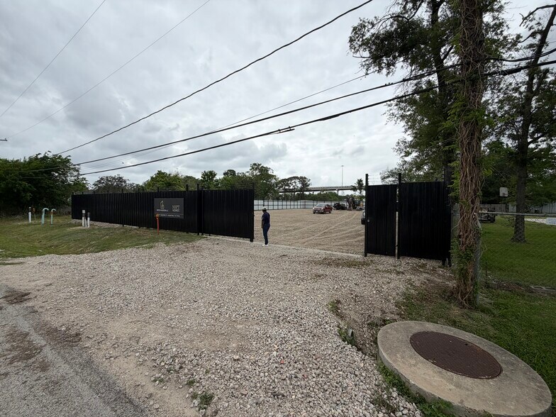 14741 Waldine st, Houston, TX à louer - Autre - Image 3 de 6