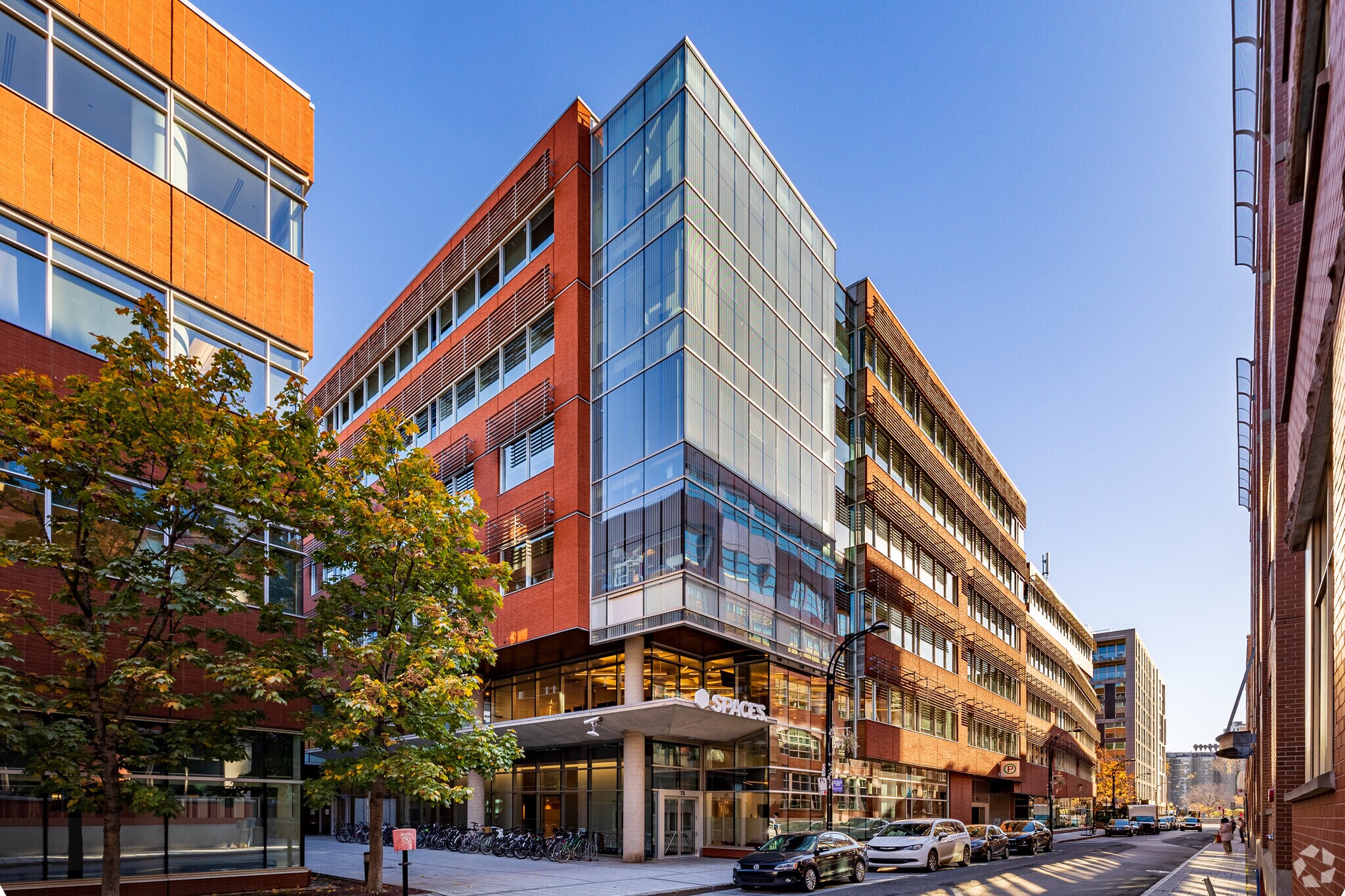 75 Rue Queen, Montréal, QC for lease Primary Photo- Image 1 of 6
