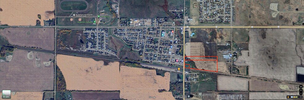 4703 47 St, Bruderheim, AB à vendre - Photo principale - Image 2 de 6