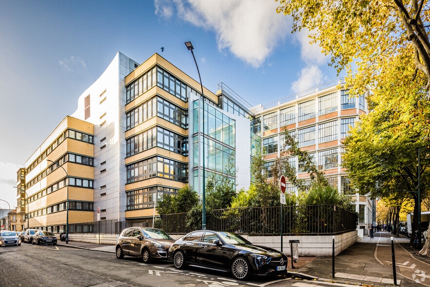 67 Boulevard Du Général Leclerc, Clichy for lease - Primary Photo - Image 1 of 6