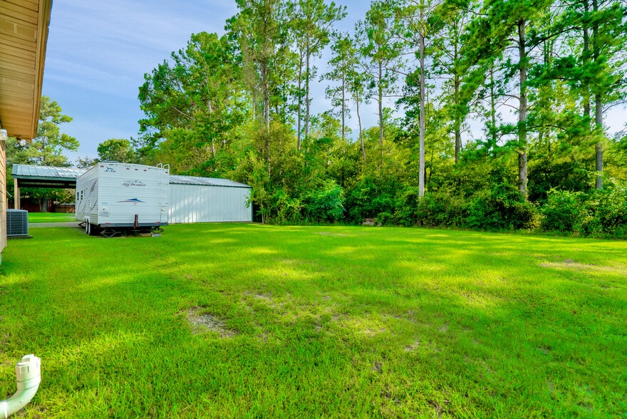 6 Trail Ridge Rd, Huntsville, TX for lease - Building Photo - Image 2 of 53