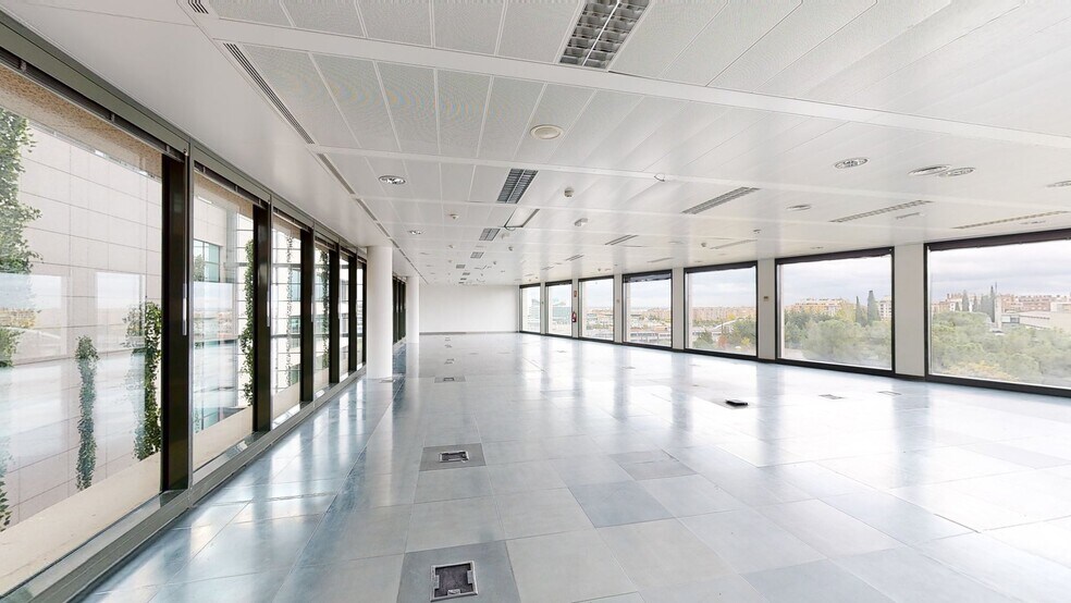 Calle María de Portugal, 3 - 5, Madrid, Madrid à louer - Numérisation 3D de Matterport - Image 2 de 18