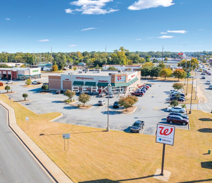 300 N Slappey Blvd, Albany, GA à louer - Photo du bâtiment - Image 3 de 9