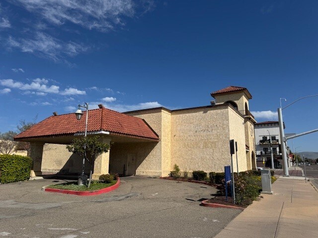 101 S Broadway, Santa Maria, CA for lease - Building Photo - Image 2 of 3
