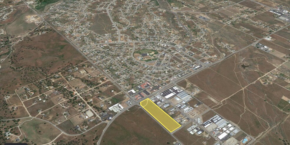 Valley, Tehachapi, CA for sale - Building Photo - Image 2 of 11