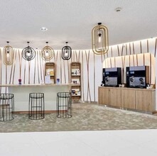 9 Quai Du Président Paul Doumer, Courbevoie for lease Interior Photo- Image 2 of 13