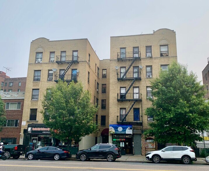 1380-1384 White Plains Rd, Bronx, NY à vendre - Photo du bâtiment - Image 2 de 8