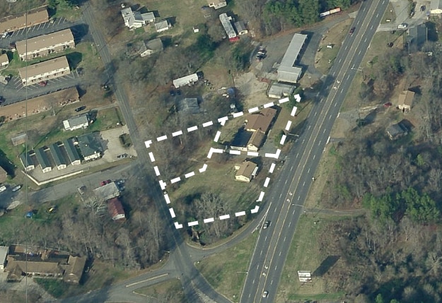 305-309 Beatty Dr, Belmont, NC for lease Building Photo- Image 1 of 2