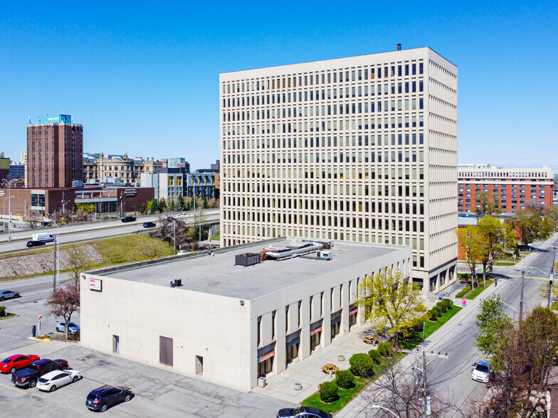 150 Isabella St, Ottawa, ON à louer - Photo du bâtiment - Image 3 de 5