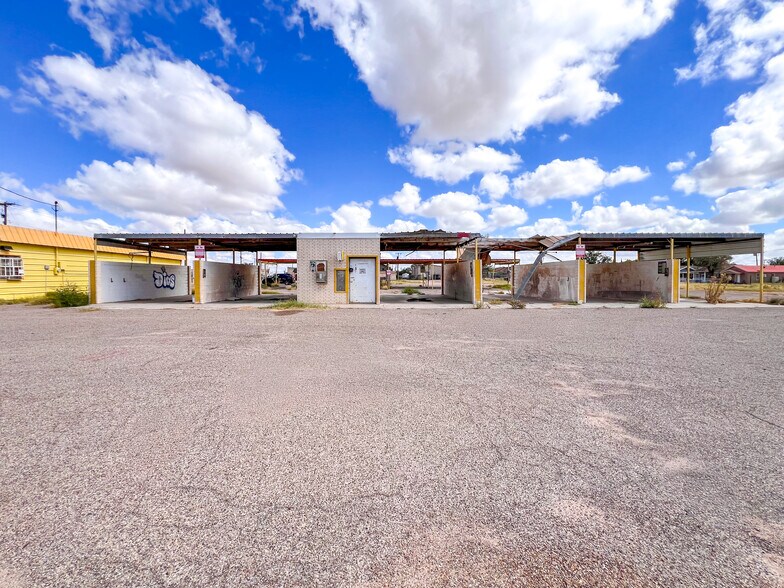 521 W Murphy St, Odessa, TX à vendre - Photo du bâtiment - Image 1 de 9