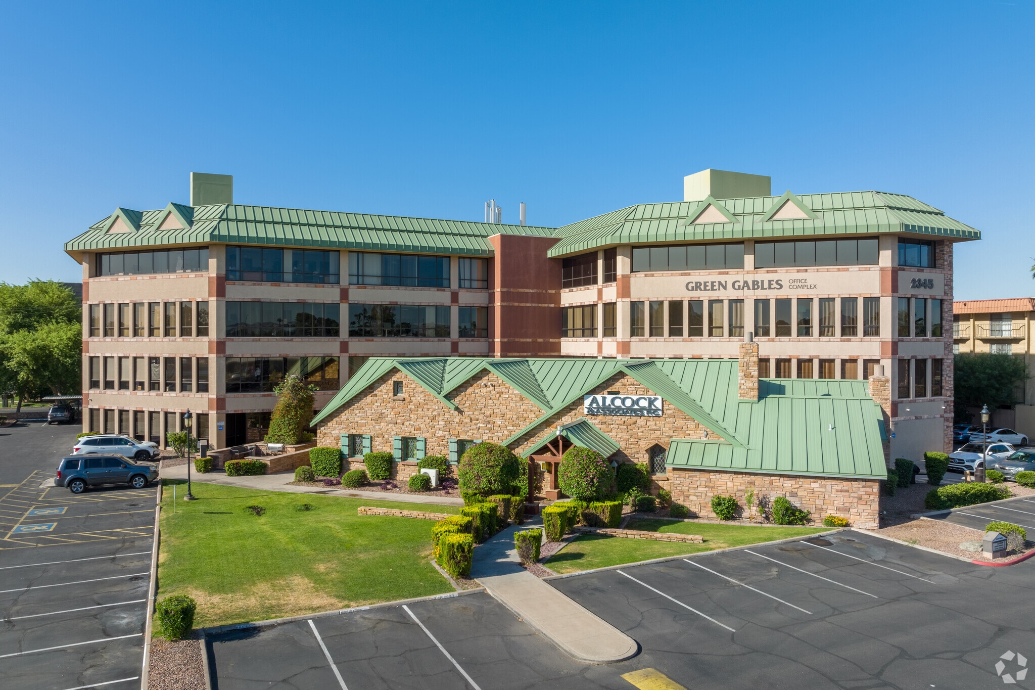 2345 E Thomas Rd, Phoenix, AZ for lease Primary Photo- Image 1 of 9