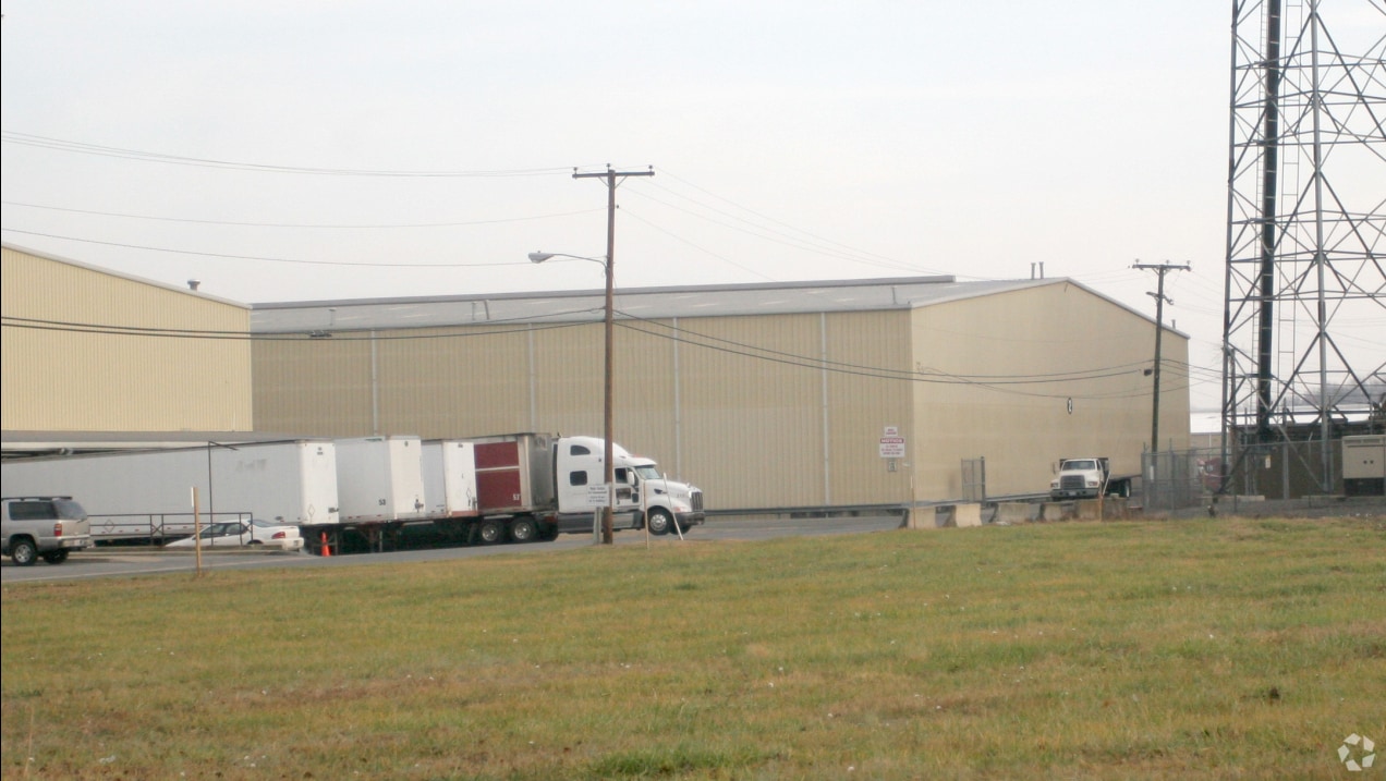 324-326 Moore Ave, Suffolk, VA à louer Photo du bâtiment- Image 1 de 3