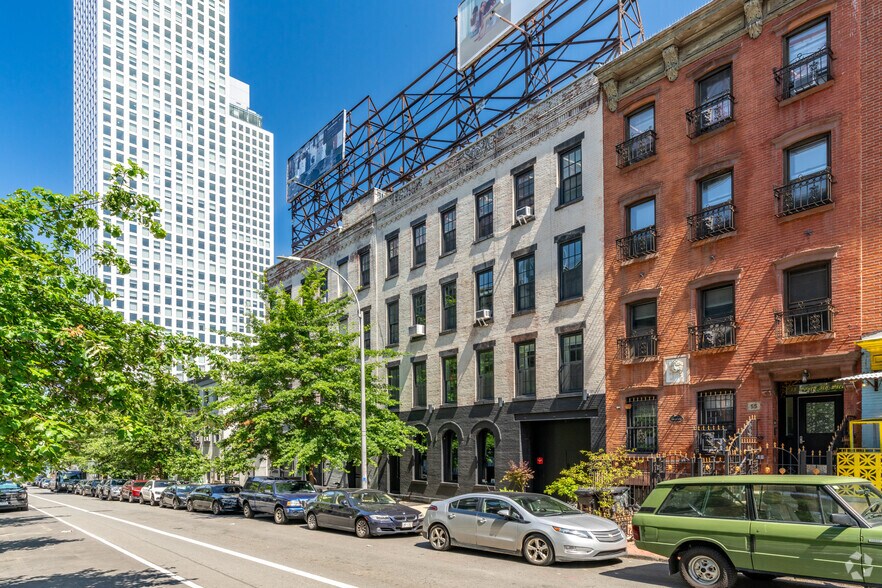 47 S 5th St, Brooklyn, NY for lease - Building Photo - Image 3 of 19