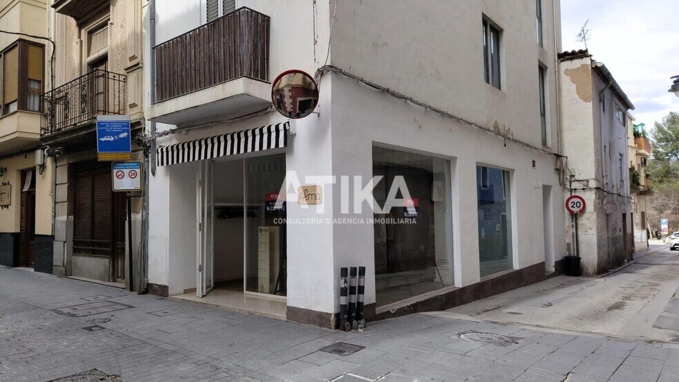 Carrer Gomis, 41, Ontinyent, Valencia à louer - Photo du bâtiment - Image 1 de 10