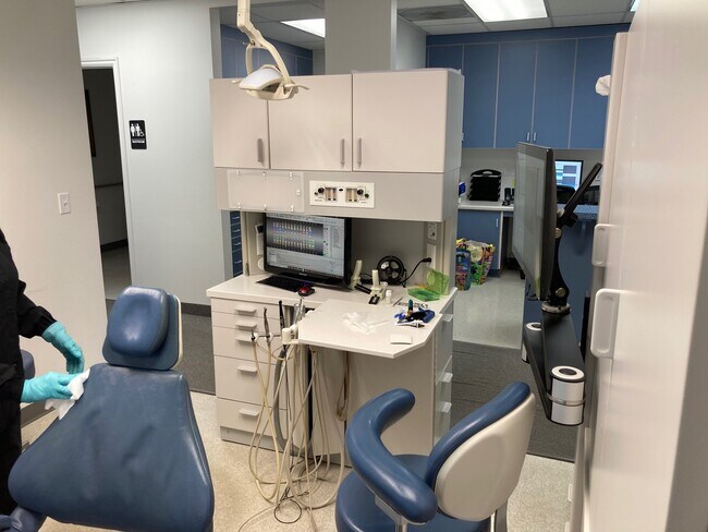 Plus de détails pour 9233 S Redwood Rd, West Jordan, UT - Bureau/Médical à louer