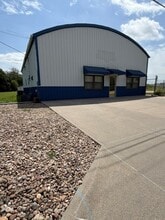 2700 Kansas Ave, Hastings, NE for lease Interior Photo- Image 1 of 12