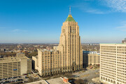 Iconic Fisher Building - Convenience Store