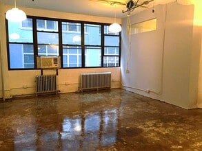 325 Gold St, Brooklyn, NY for lease Interior Photo- Image 1 of 9
