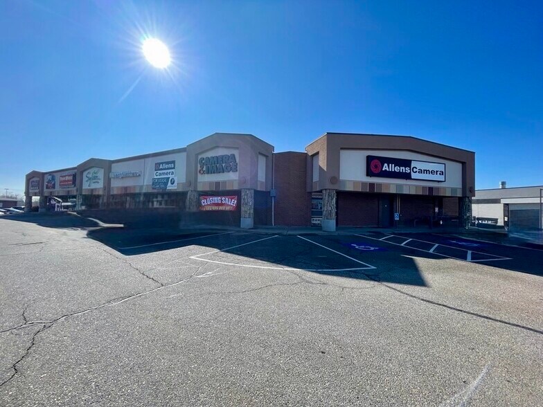547-589 N Main St, Layton, UT à louer - Photo du bâtiment - Image 2 de 14