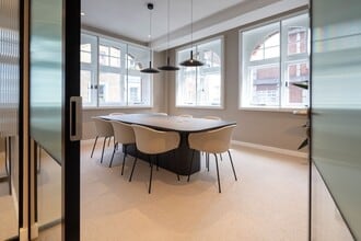16-18 Beak St, London for lease Building Photo- Image 2 of 7