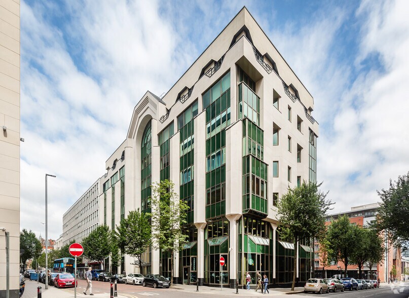 4 Adelaide St, Belfast à vendre - Photo principale - Image 1 de 6