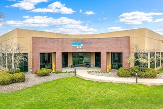 More details for 2050-2080 Finley Rd, Lombard, IL - Office for Lease
