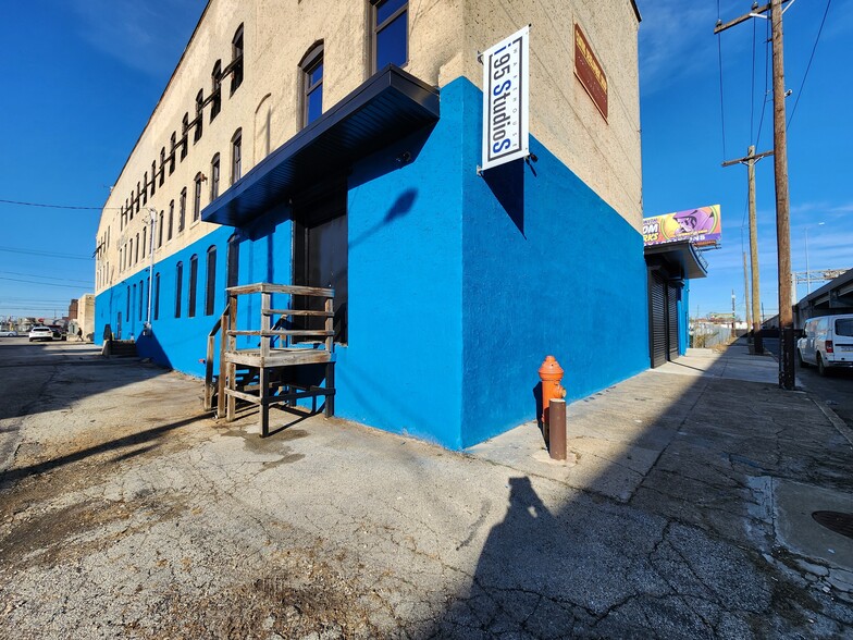 3445 Melvale Street, Philadelphia, PA for lease - Building Photo - Image 2 of 12