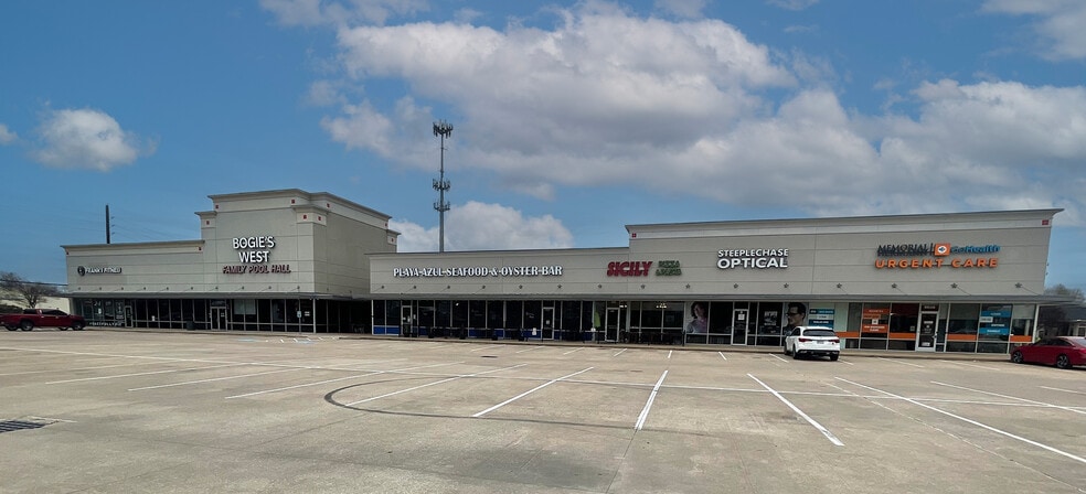 9606-9638 Jones Rd, Houston, TX for lease - Building Photo - Image 3 of 7