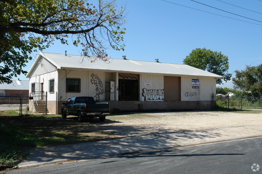 5032 Gonzales St, Austin, TX à vendre - Photo principale - Image 1 de 1