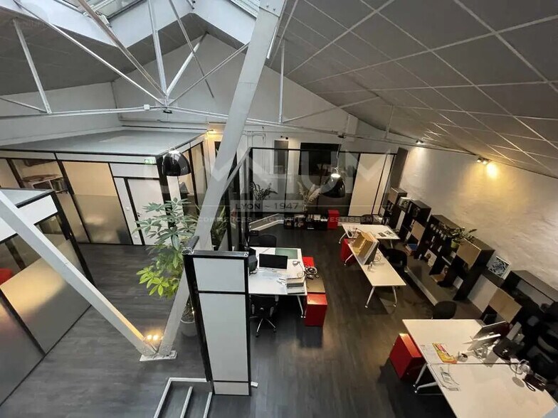 Office in Lyon for sale - Interior Photo - Image 3 of 10