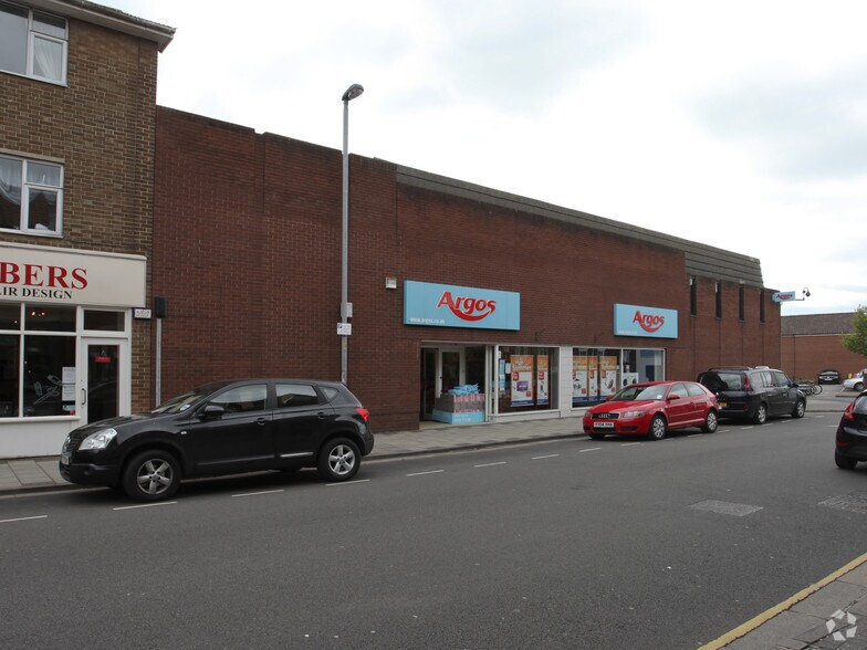 11 Guildhall St, Grantham à louer - Photo du bâtiment - Image 2 de 4