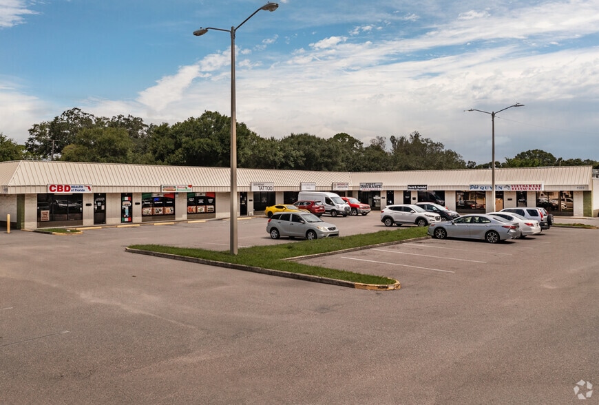 4505 Park Blvd N, Pinellas Park, FL for lease - Building Photo - Image 3 of 4