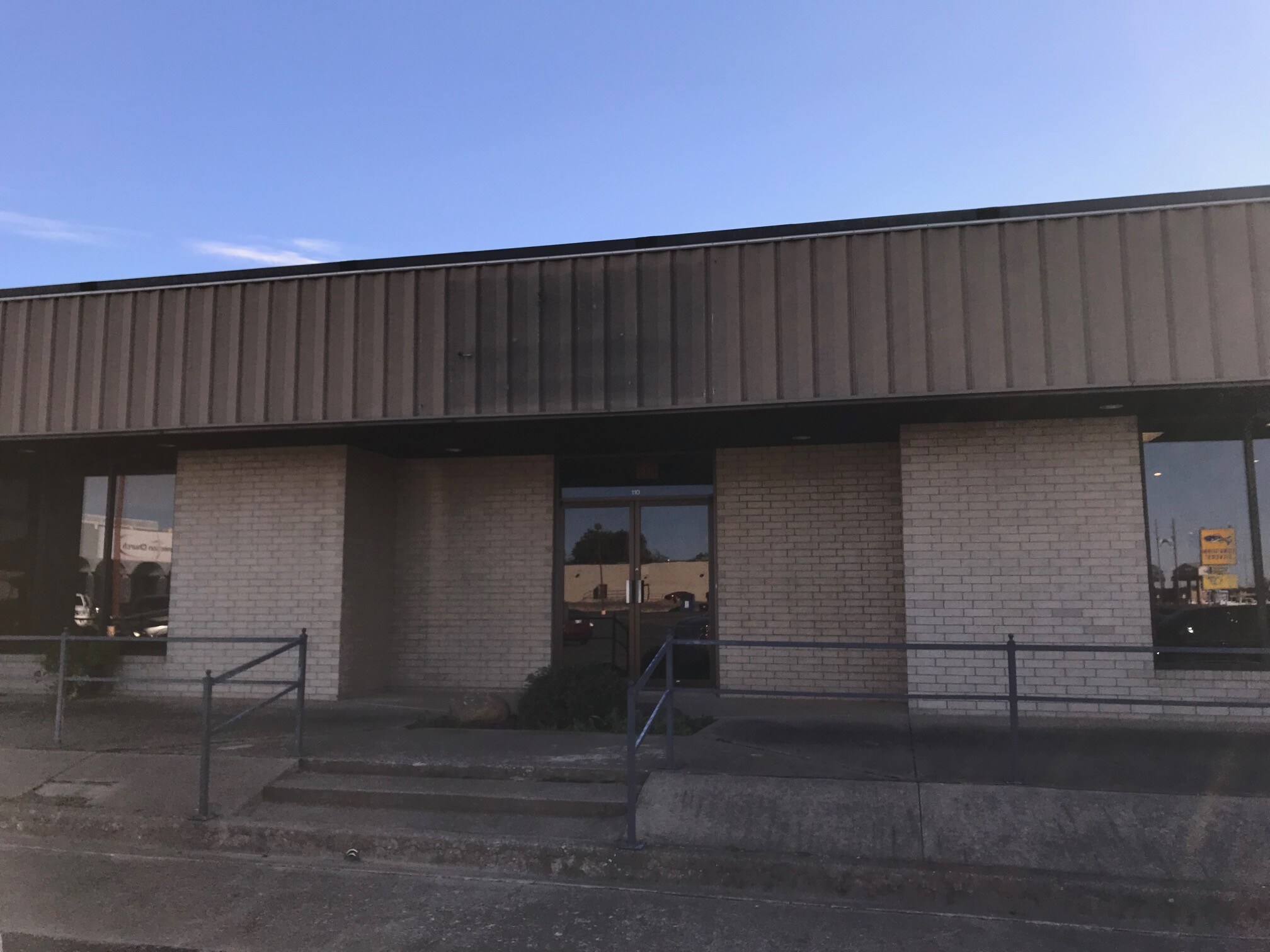 1214 N Highway 81, Duncan, OK à louer Photo principale- Image 1 de 9