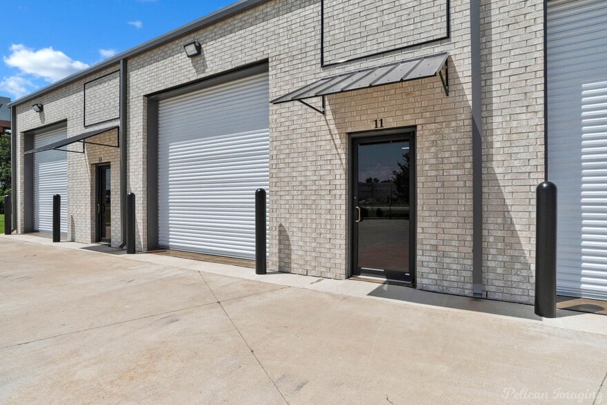 9275 Youree Dr, Shreveport, LA for lease - Building Photo - Image 3 of 12