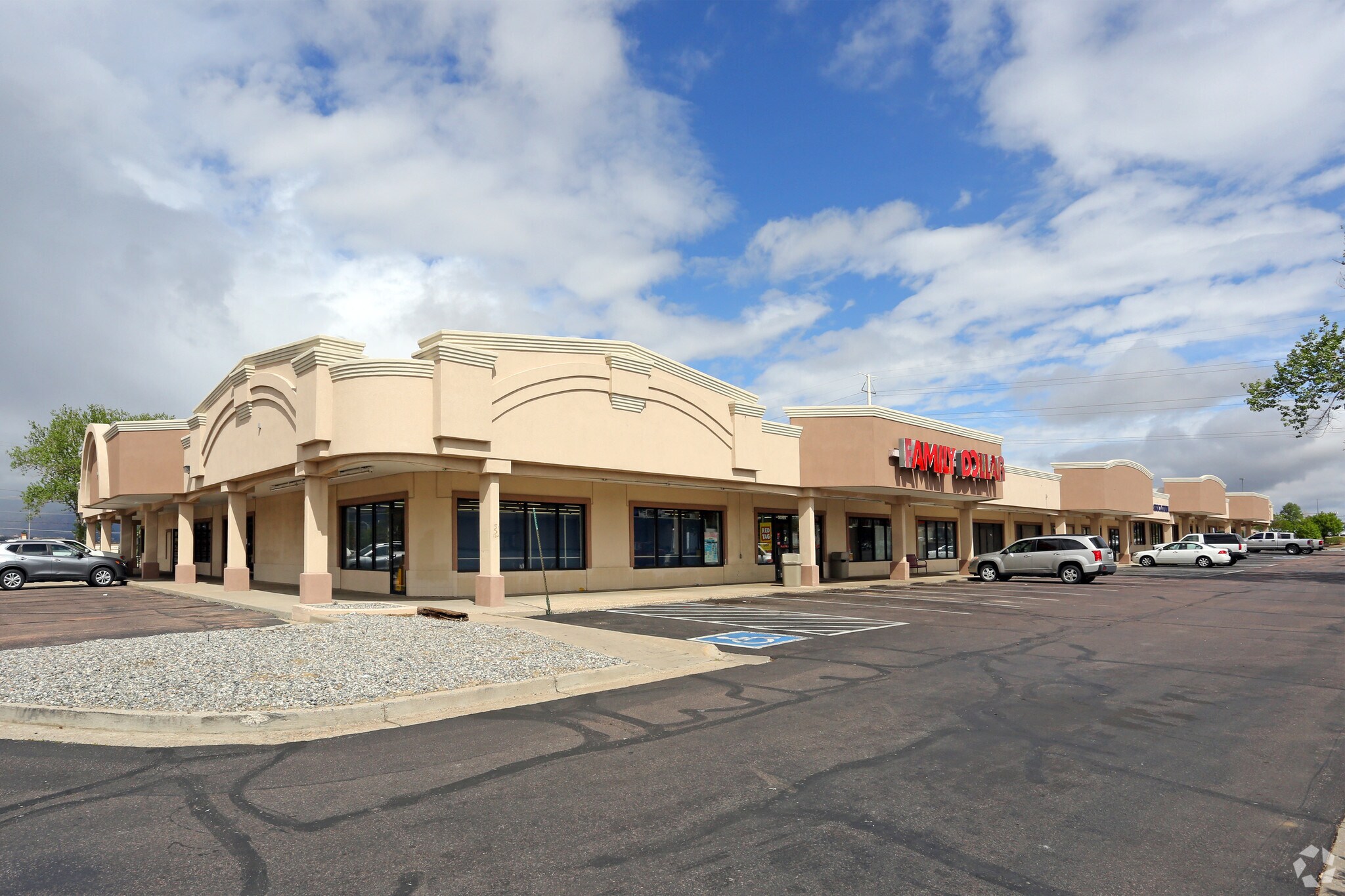 3001-3071 S Academy Blvd, Colorado Springs, CO à vendre Photo principale- Image 1 de 10