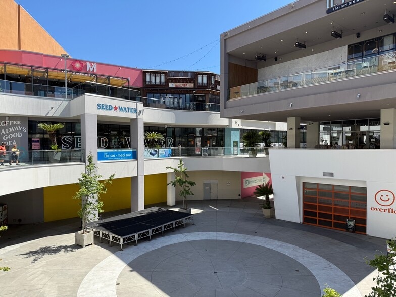 6940 Beach Blvd, Buena Park, CA for lease - Building Photo - Image 2 of 8