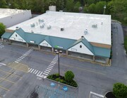 Pawling Shopping Center - Entrepôt