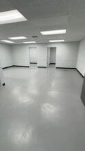 12401 E 43rd St, Independence, MO à louer - Vidéo sur l’inscription commerciale 