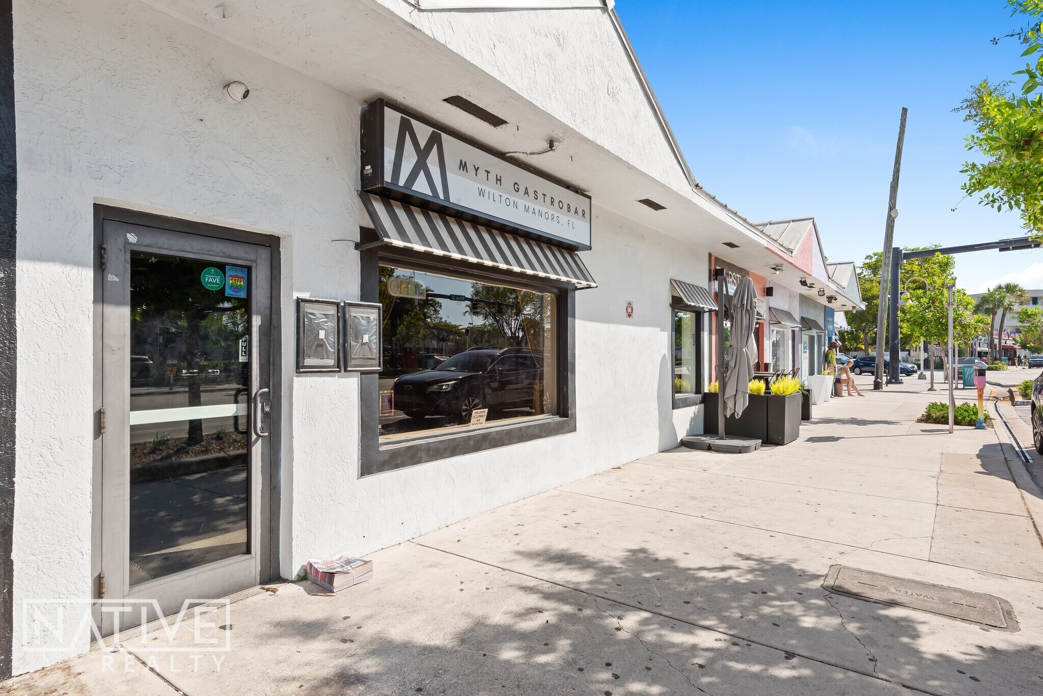 2205-2227 Wilton Dr, Fort Lauderdale, FL à louer Photo du bâtiment- Image 1 de 40