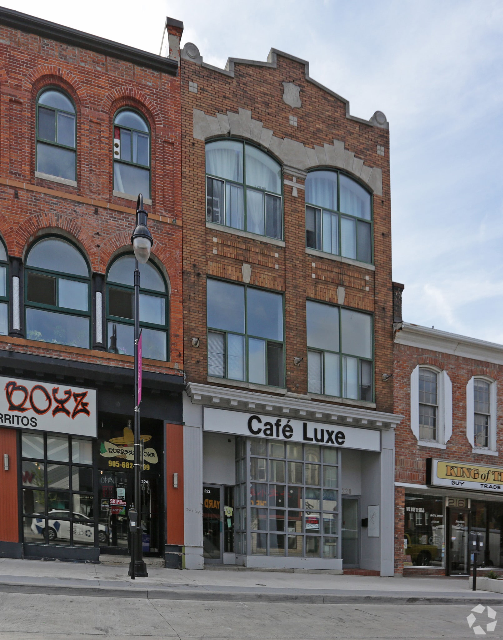 220 St Paul St E, St Catharines, ON for sale Primary Photo- Image 1 of 1