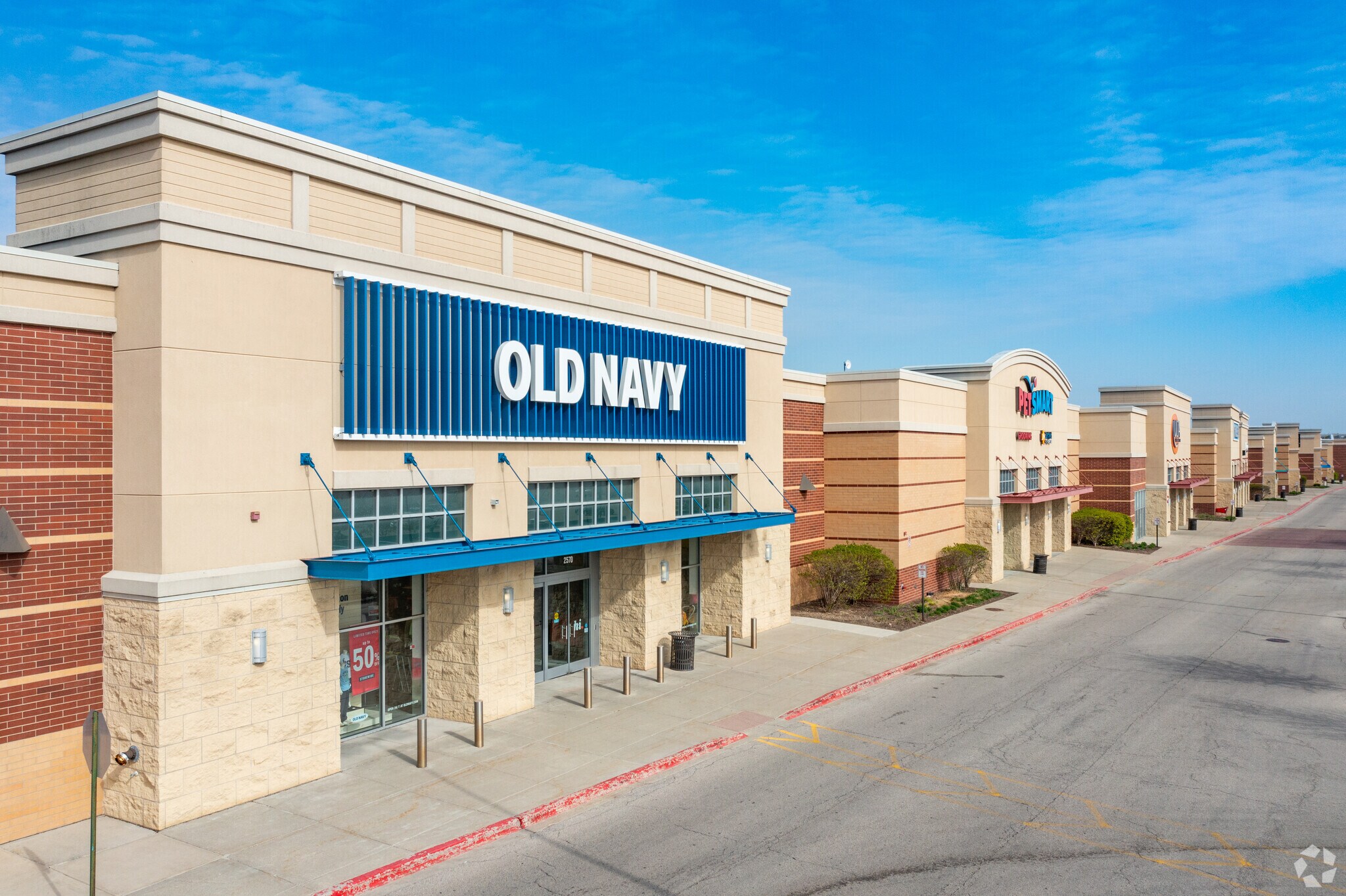 2540-2800 Sutton Rd, Hoffman Estates, IL for lease Building Photo- Image 1 of 27