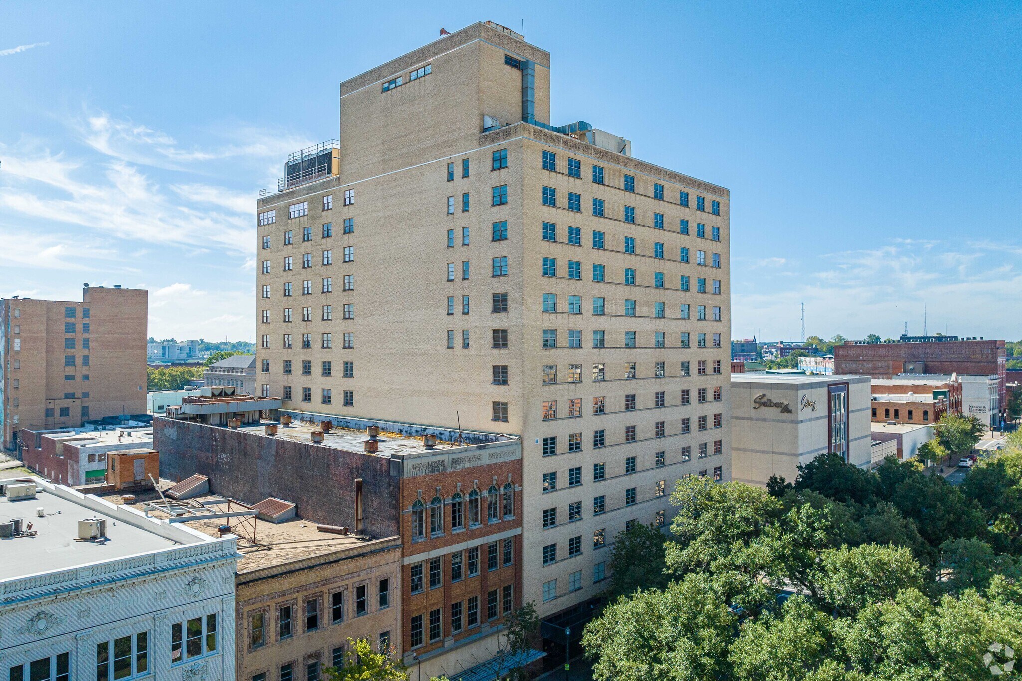 525 Milam St, Shreveport, LA à vendre Photo du bâtiment- Image 1 de 16
