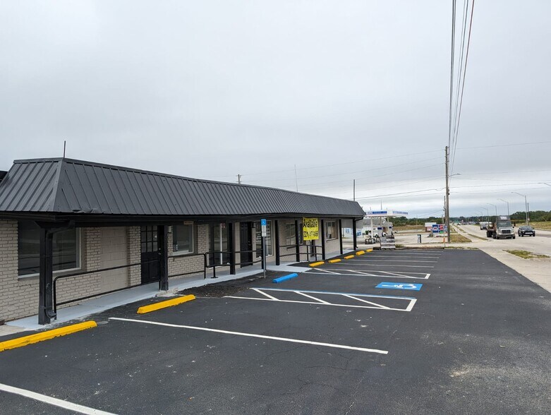 2505-2513 State Road 60 E, Lake Wales, FL à louer - Photo du bâtiment - Image 2 de 2